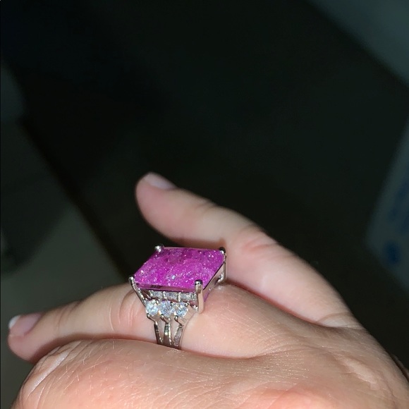 Ring - Picture 2 of 2